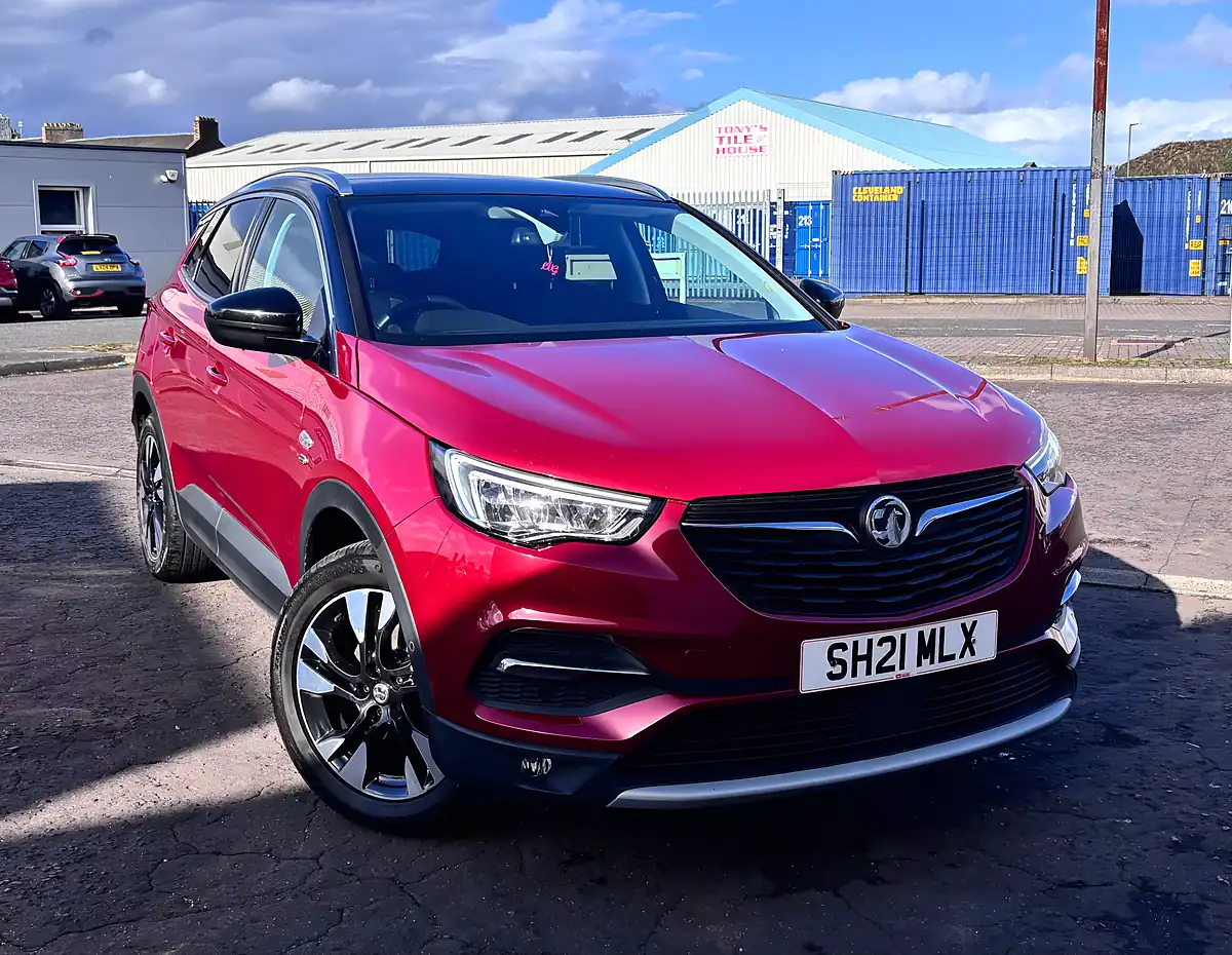 Used 2021 Vauxhall Grandland X Griffin Edition Red - Interior and Exterior details 8