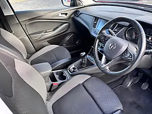 Used 2021 Vauxhall Grandland X Griffin Edition Red - Interior and Exterior details 9