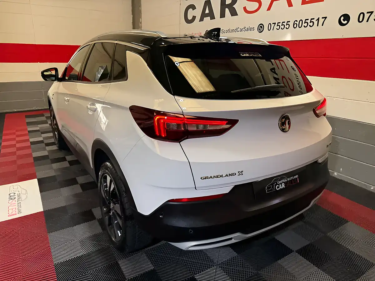 Used 2021 Vauxhall Grandland X Griffin Edition White - Interior and Exterior details 9
