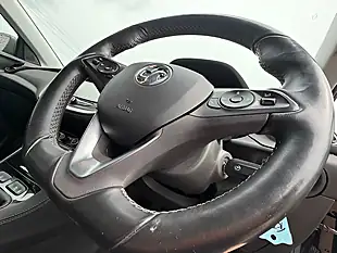 Used 2021 Vauxhall Grandland X Se Premium Black - Interior and Exterior details 12