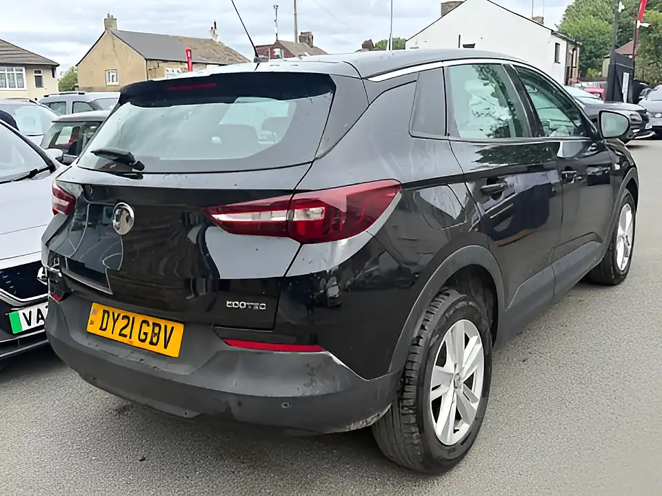Used 2021 Vauxhall Grandland X Se Premium Black - Interior and Exterior details 7