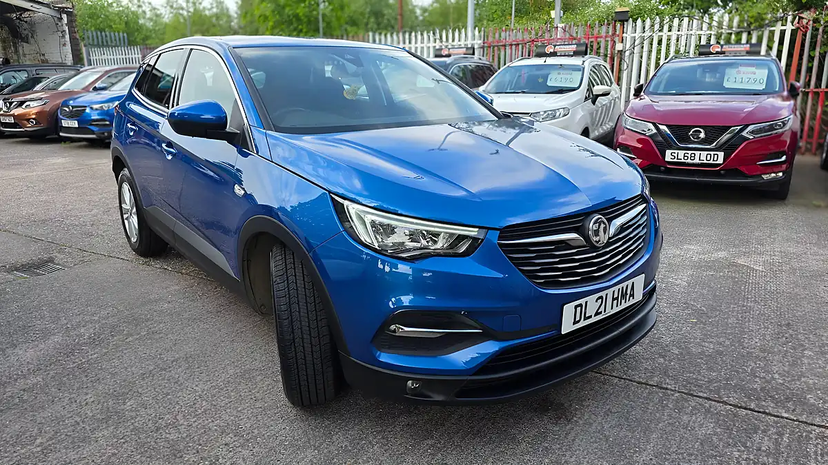 Used 2021 Vauxhall Grandland X Se Premium Blue - Interior and Exterior details 2