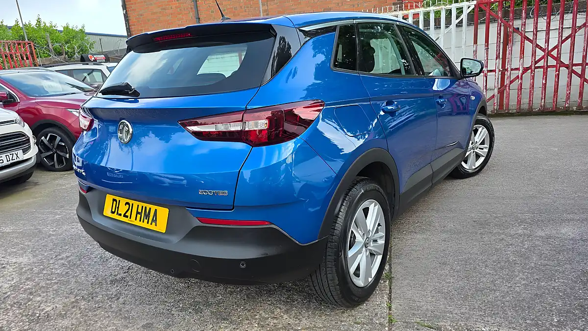Used 2021 Vauxhall Grandland X Se Premium Blue - Interior and Exterior details 4