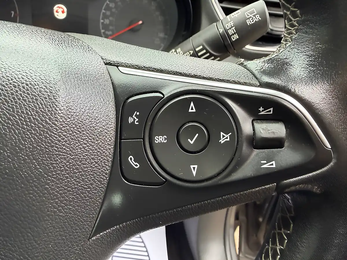 Used 2021 Vauxhall Grandland X Se Premium Grey - Interior and Exterior details 13