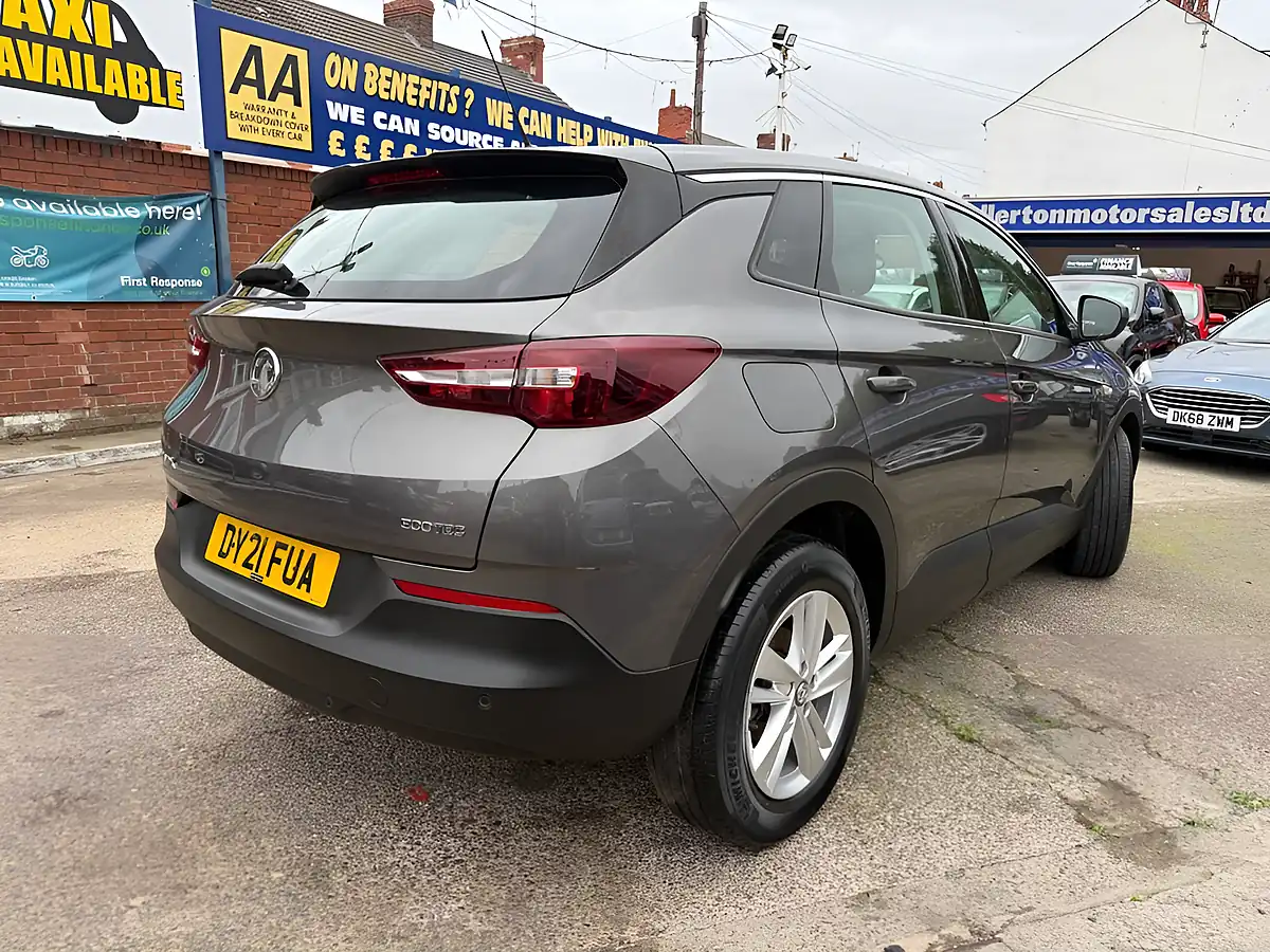 Used 2021 Vauxhall Grandland X Se Premium Grey - Interior and Exterior details 4