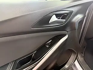 Used 2021 Vauxhall Grandland X Se Premium Quartz Grey - Interior and Exterior details 14