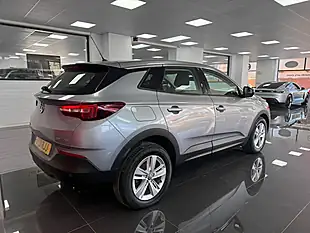 Used 2021 Vauxhall Grandland X Se Premium Quartz Grey - Interior and Exterior details 2