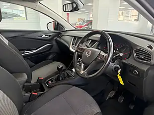 Used 2021 Vauxhall Grandland X Se Premium Quartz Grey - Interior and Exterior details 20