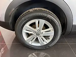 Used 2021 Vauxhall Grandland X Se Premium Quartz Grey - Interior and Exterior details 3