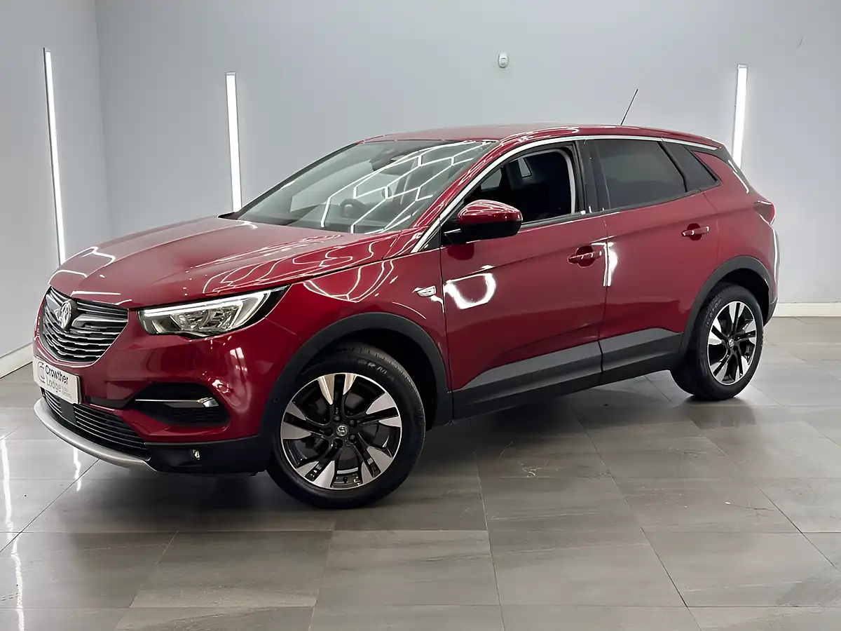 Used 2021 Vauxhall Grandland X Se Premium Red - Interior and Exterior details 3