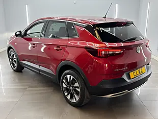 Used 2021 Vauxhall Grandland X Se Premium Red - Interior and Exterior details 6