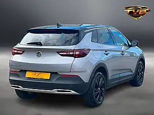 Used 2021 Vauxhall Grandland X Sri Nav Quartz Grey - Interior and Exterior details 10