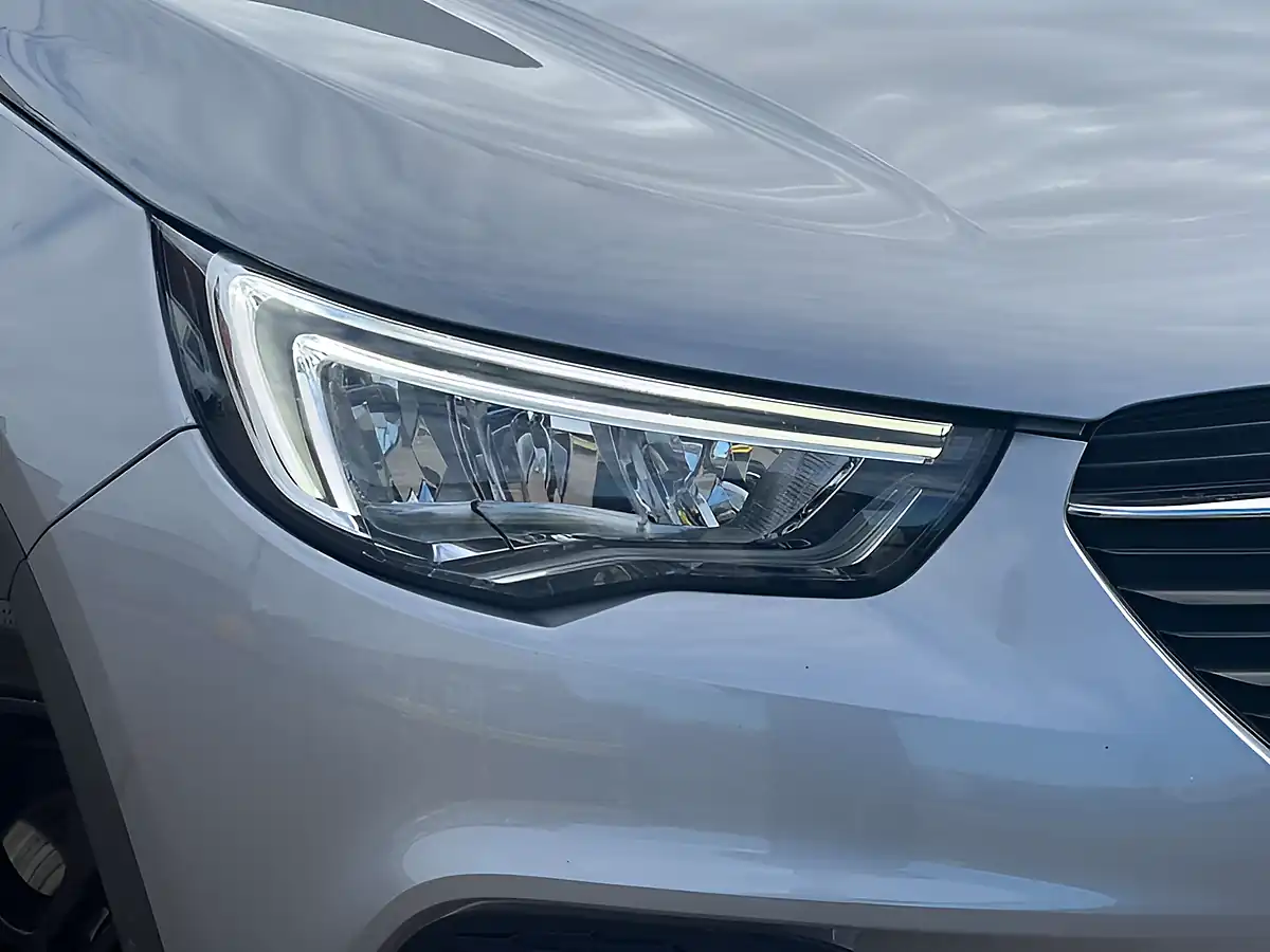 Used 2021 Vauxhall Grandland X Sri Nav Quartz Grey - Interior and Exterior details 19
