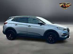 Used 2021 Vauxhall Grandland X Sri Nav Quartz Grey - Interior and Exterior details 4