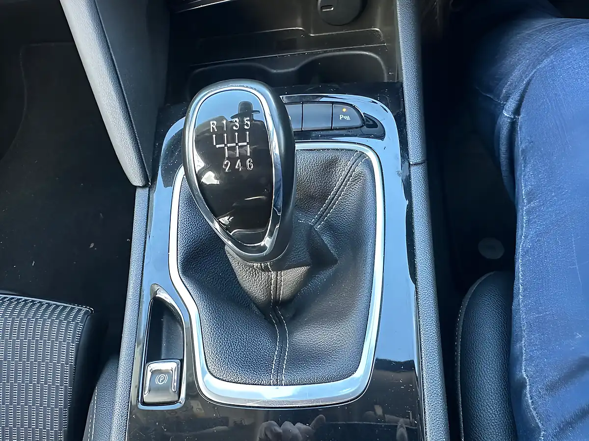 Used 2021 Vauxhall Insignia Sri Nav Grand Sport Black - Interior and Exterior details 20