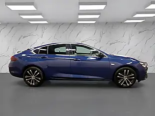 Used 2021 Vauxhall Insignia Ultimate Nav Grand Sport Blue - Interior and Exterior details 5