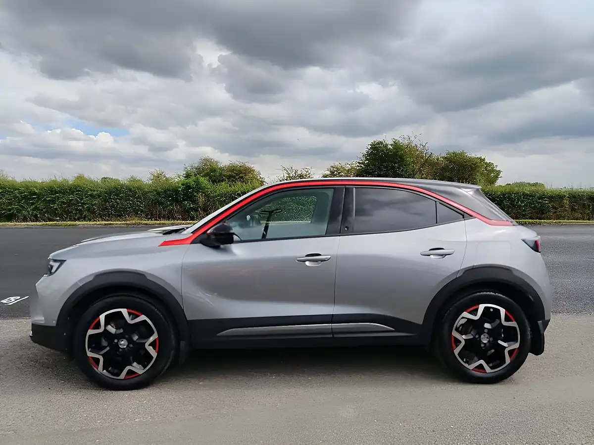 Used 2021 Vauxhall Mokka Electric Sri Nav Premium Grey - Interior and Exterior details 9