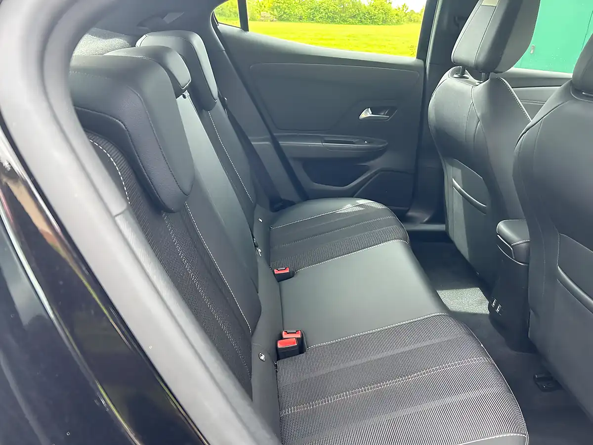Used 2021 Vauxhall Mokka Elite Nav Black - Interior and Exterior details 11