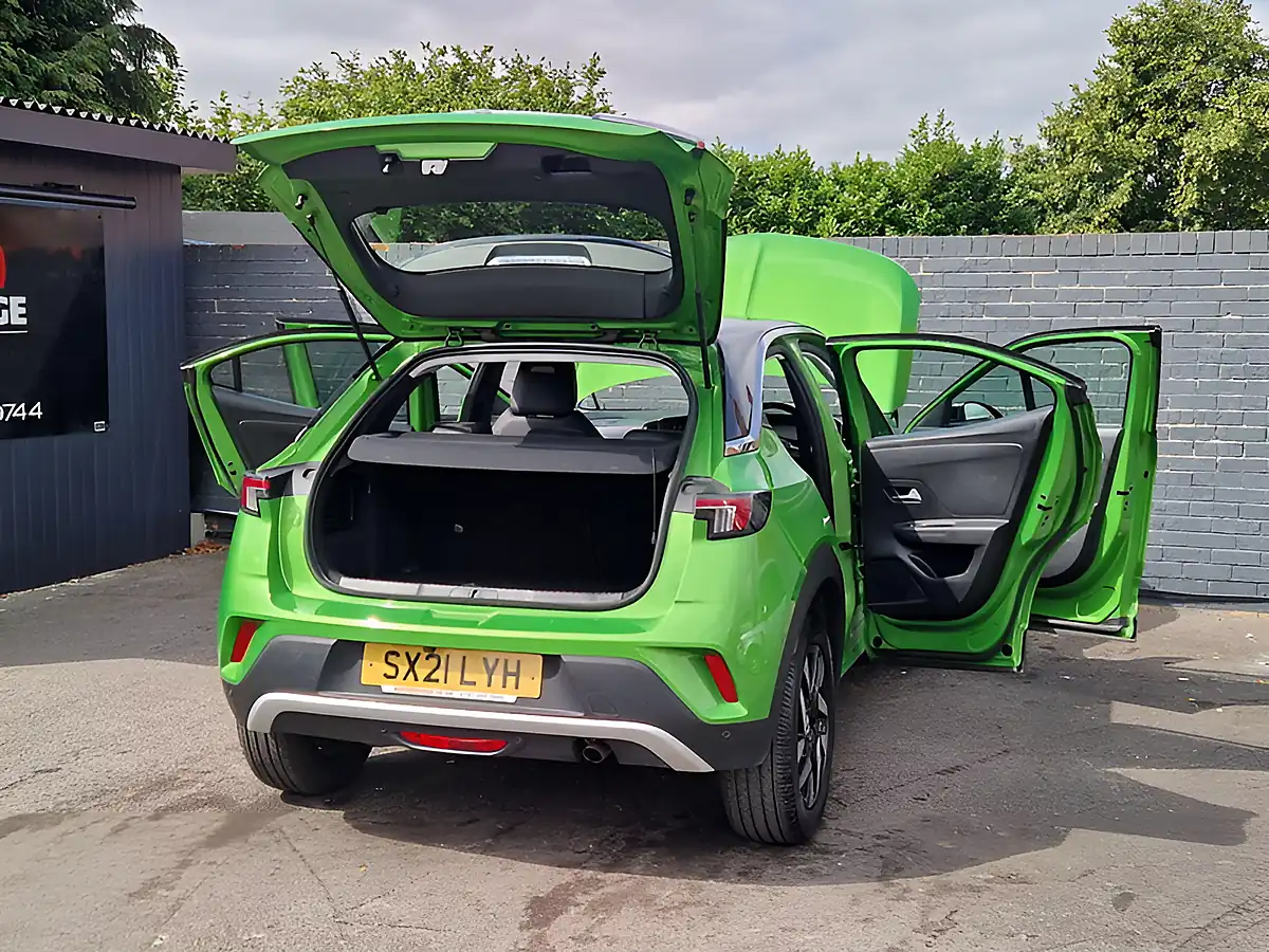 Used 2021 Vauxhall Mokka Elite Nav Green - Interior and Exterior details 12
