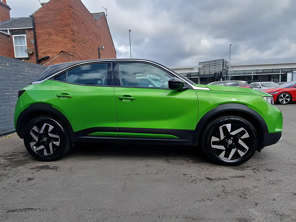 Used 2021 Vauxhall Mokka Elite Nav Green - Interior and Exterior details 7