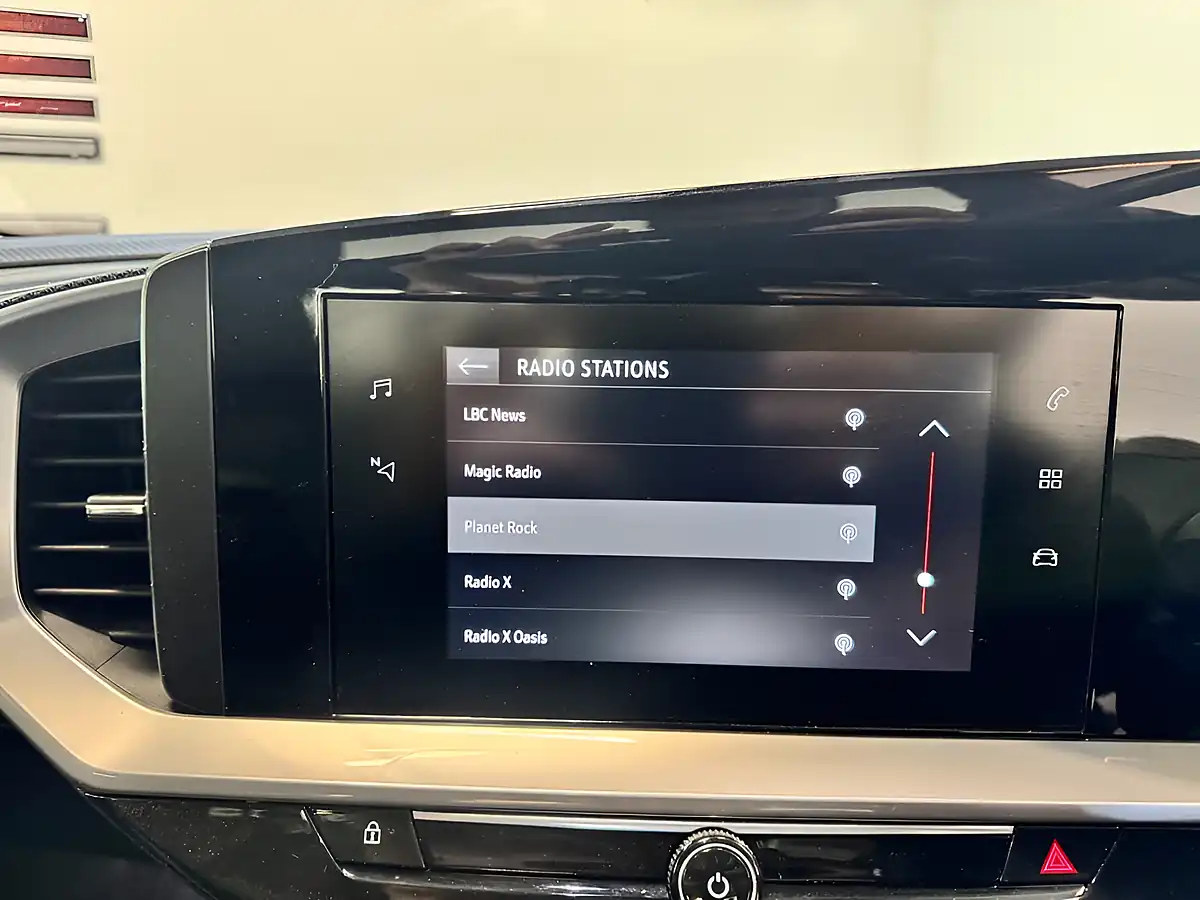 Used 2021 Vauxhall Mokka Elite Nav Grey - Interior and Exterior details 15