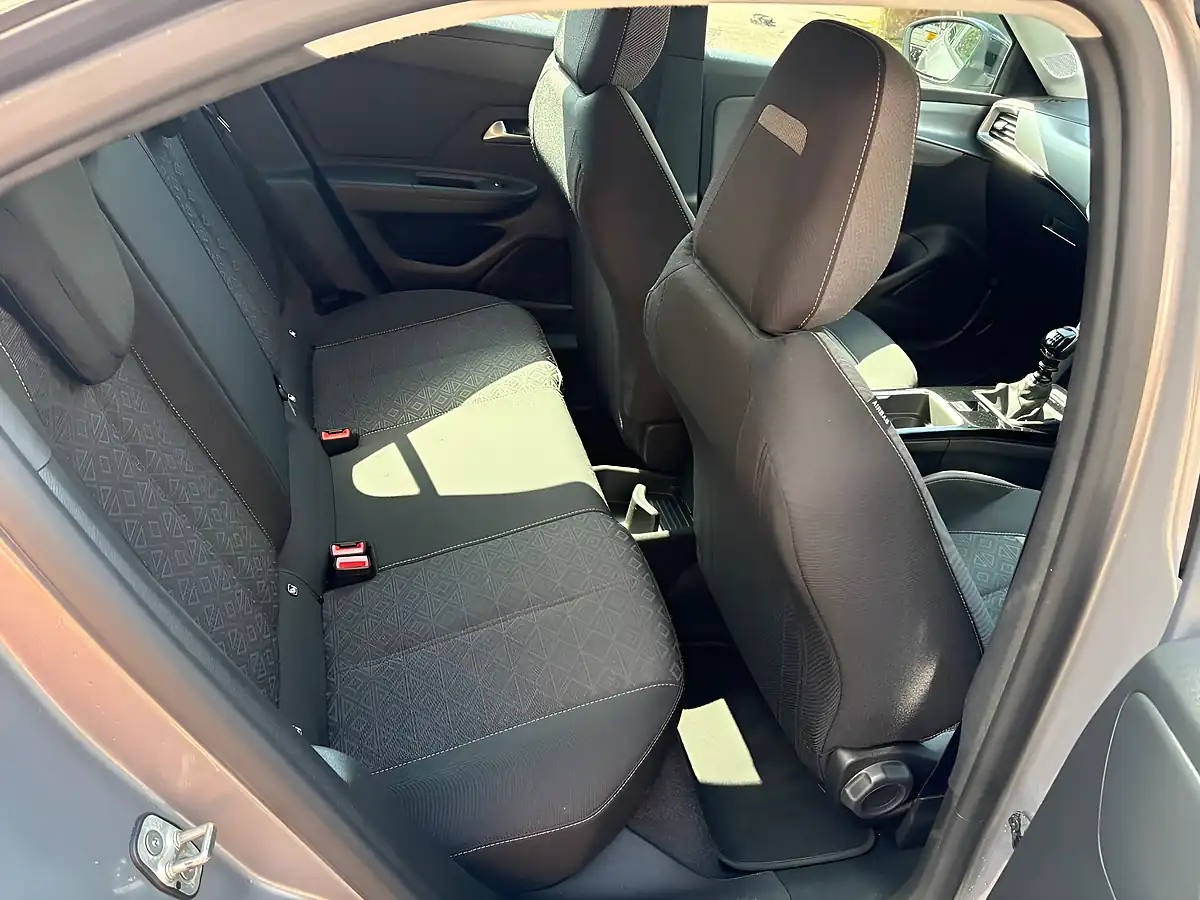 Used 2021 Vauxhall Mokka Se Grey - Interior and Exterior details 11