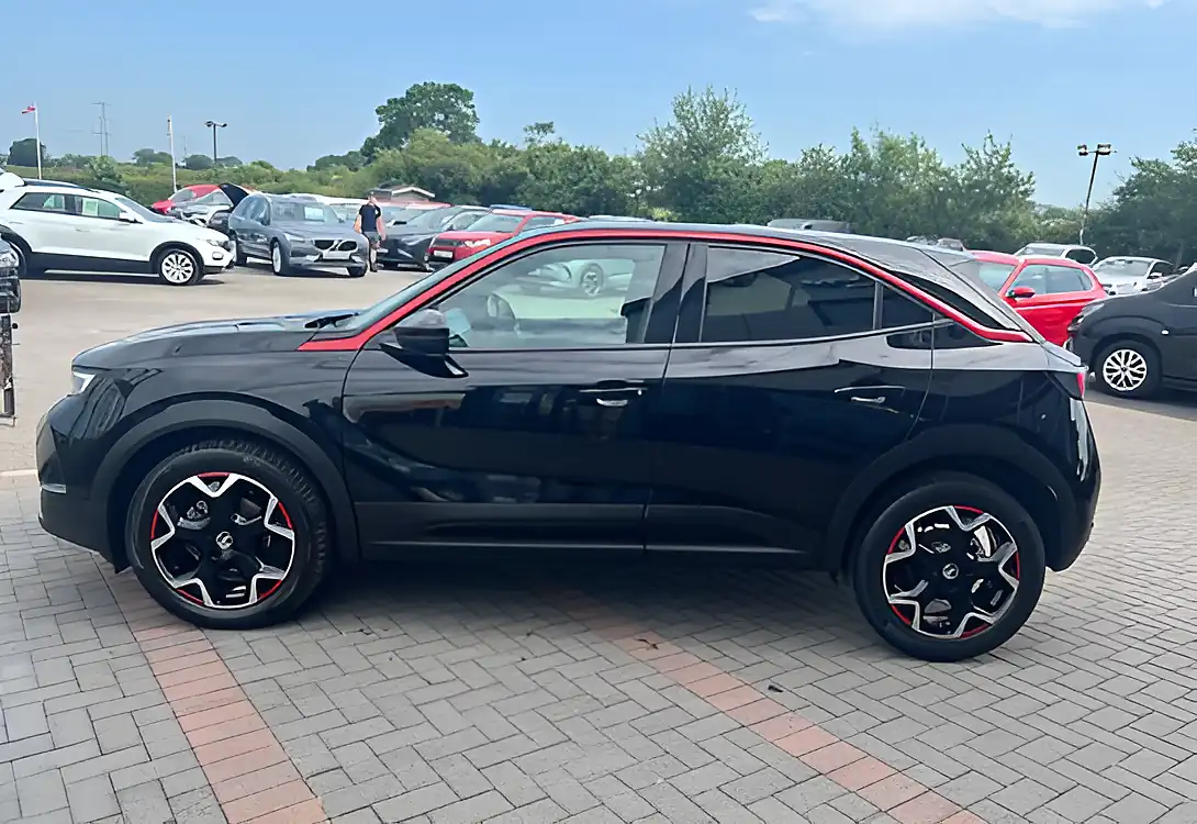 Used 2021 Vauxhall Mokka Sri Nav Premium Diamond Black Metallic - Interior and Exterior details 9
