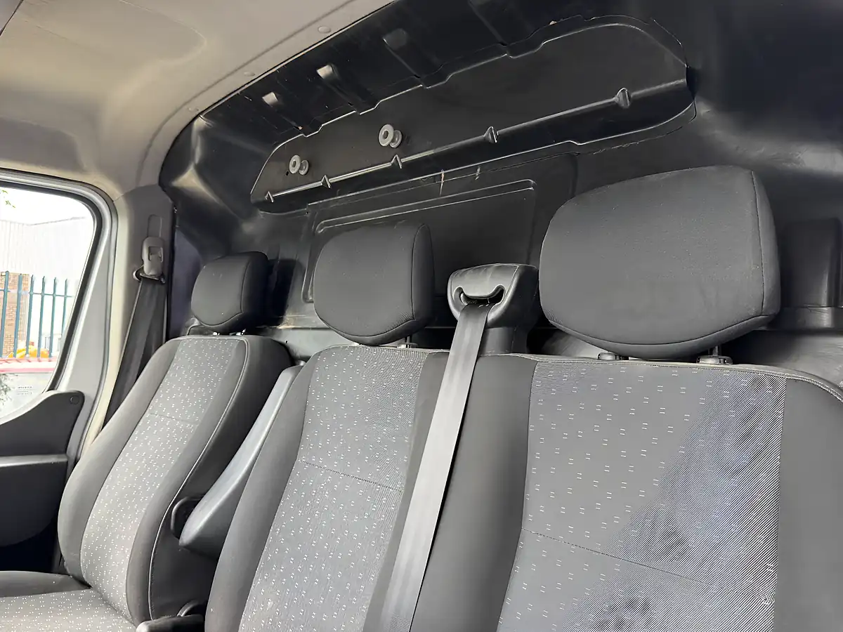 Used 2021 Vauxhall Movano 3500 Biturbo Edition White - Interior and Exterior details 13