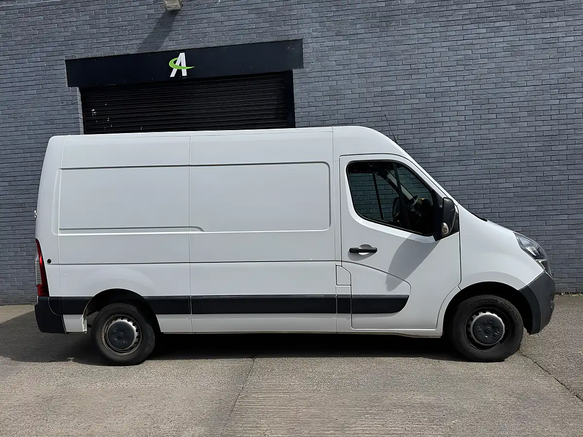 Used 2021 Vauxhall Movano 3500 Biturbo Edition White - Interior and Exterior details 6