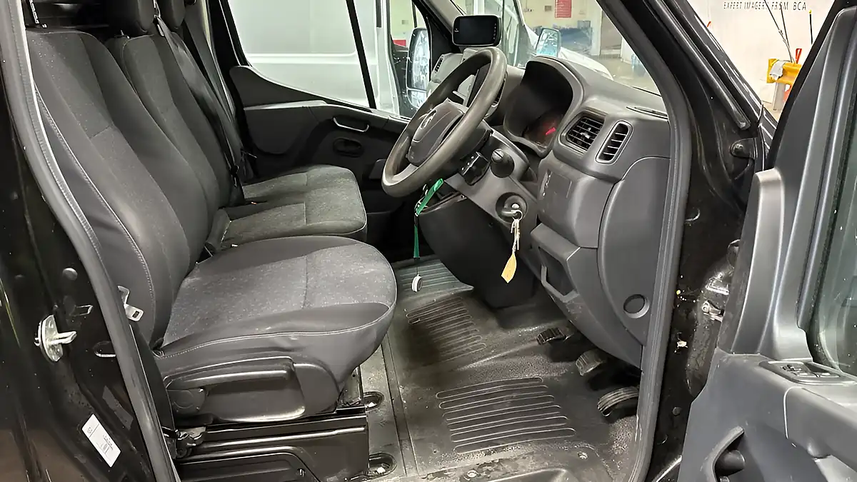 Used 2021 Vauxhall Movano 3500 Edition Nav Black - Interior and Exterior details 12