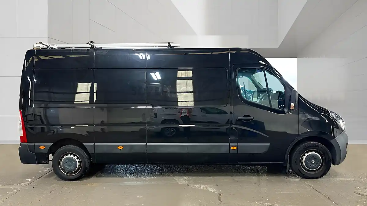 Used 2021 Vauxhall Movano 3500 Edition Nav Black - Interior and Exterior details 6