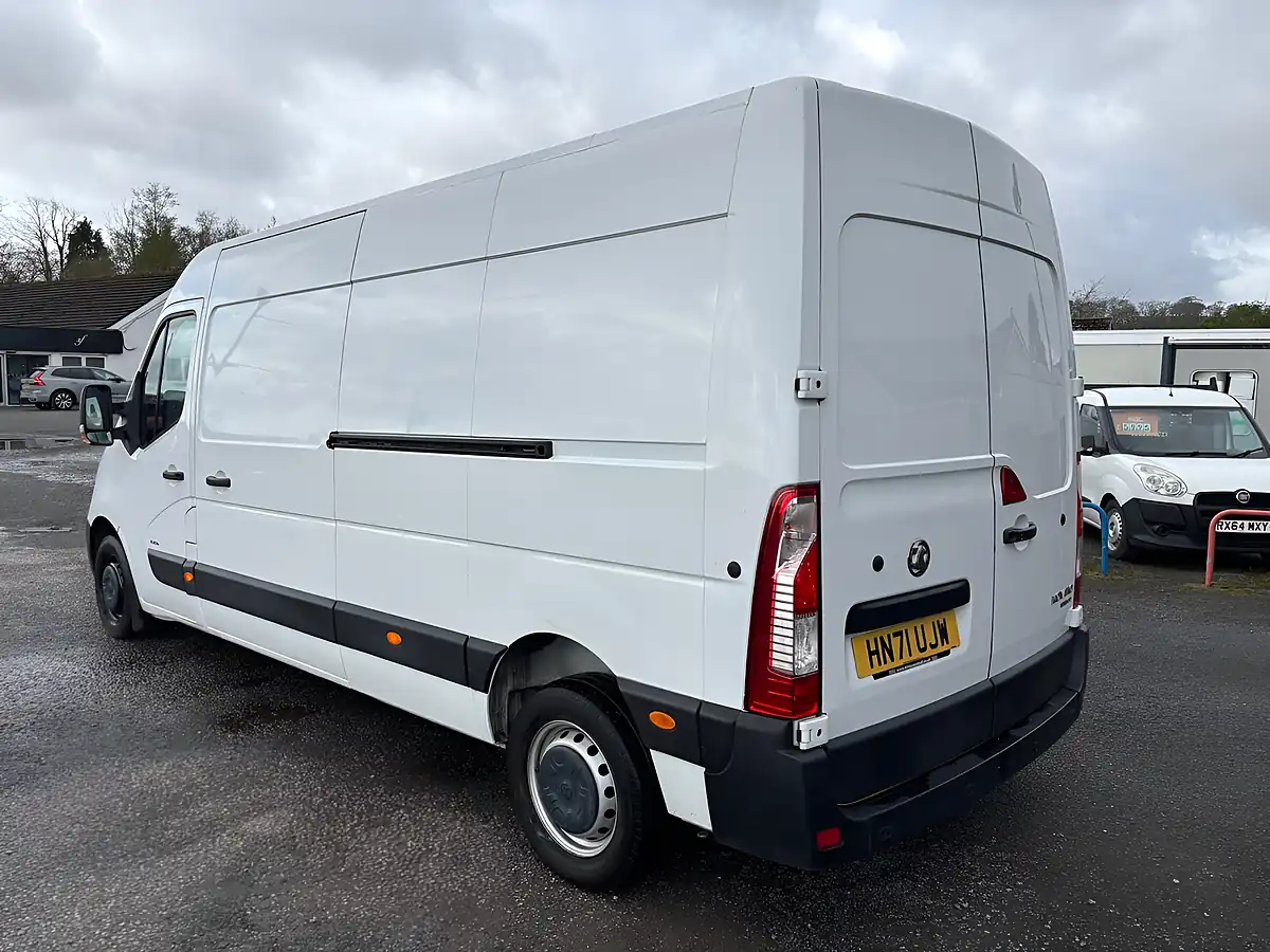Used 2021 Vauxhall Movano 3500 Edition White - Interior and Exterior details 5