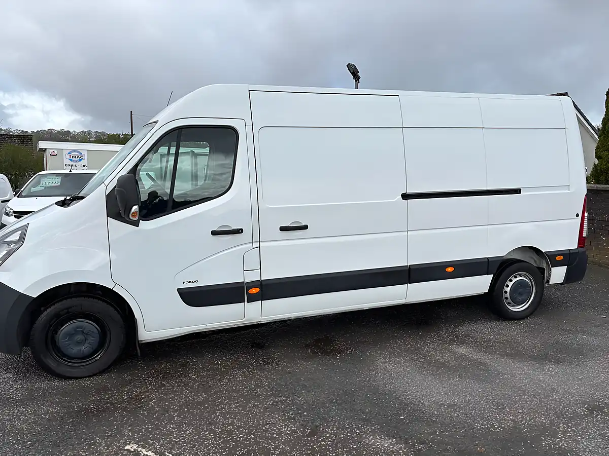 Used 2021 Vauxhall Movano 3500 Edition White - Interior and Exterior details 6