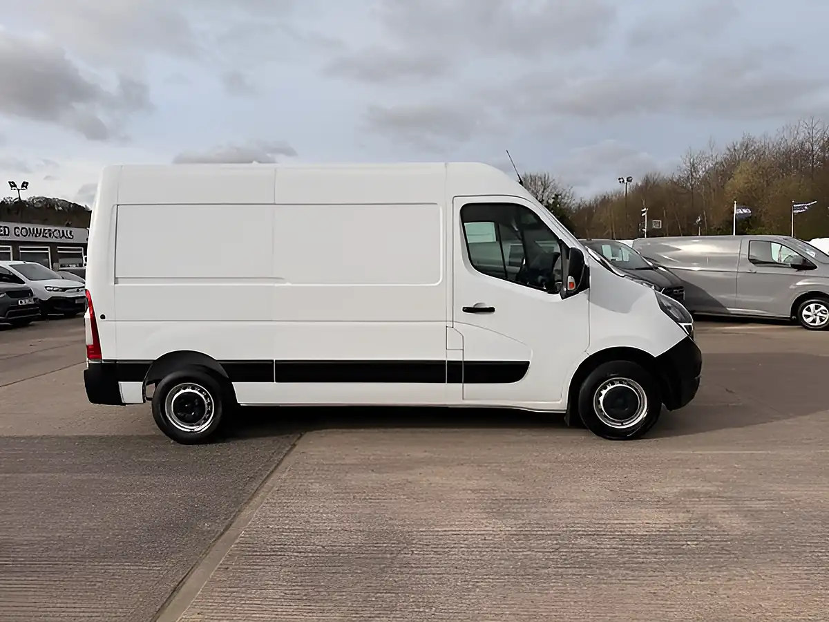 Used 2021 Vauxhall Movano Dynamic L2 H2 Mwb White - Interior and Exterior details 2