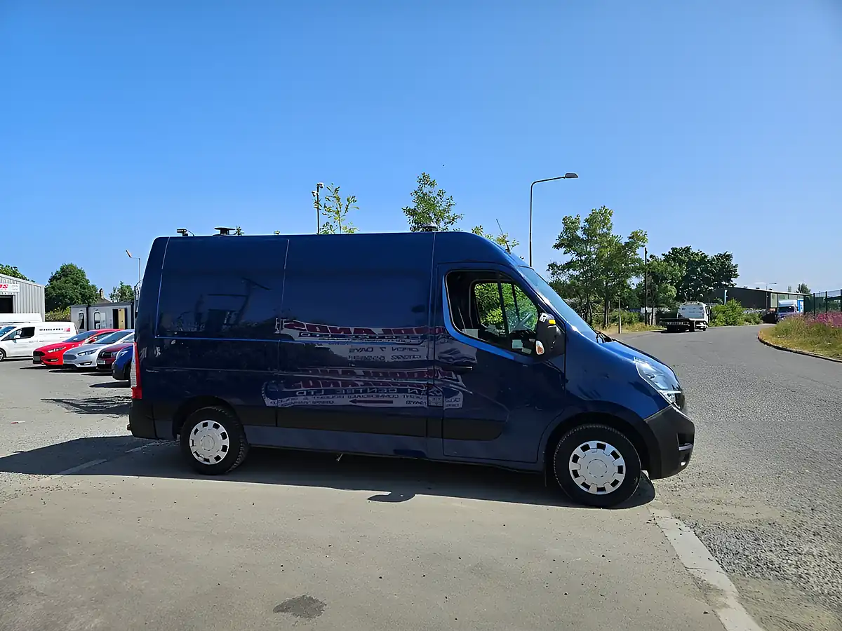 Used 2021 Vauxhall Movano Edition Blue - Interior and Exterior details 2
