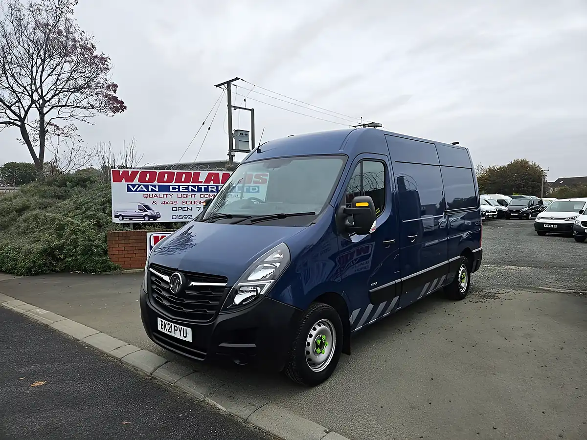 Used 2021 Vauxhall Movano Edition Blue - Interior and Exterior details 4