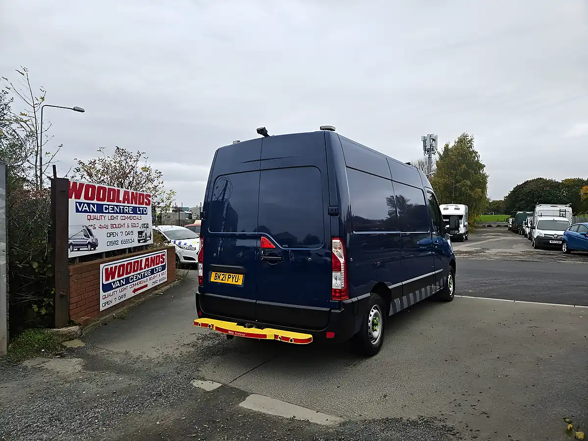 Used 2021 Vauxhall Movano Edition Blue - Interior and Exterior details 8