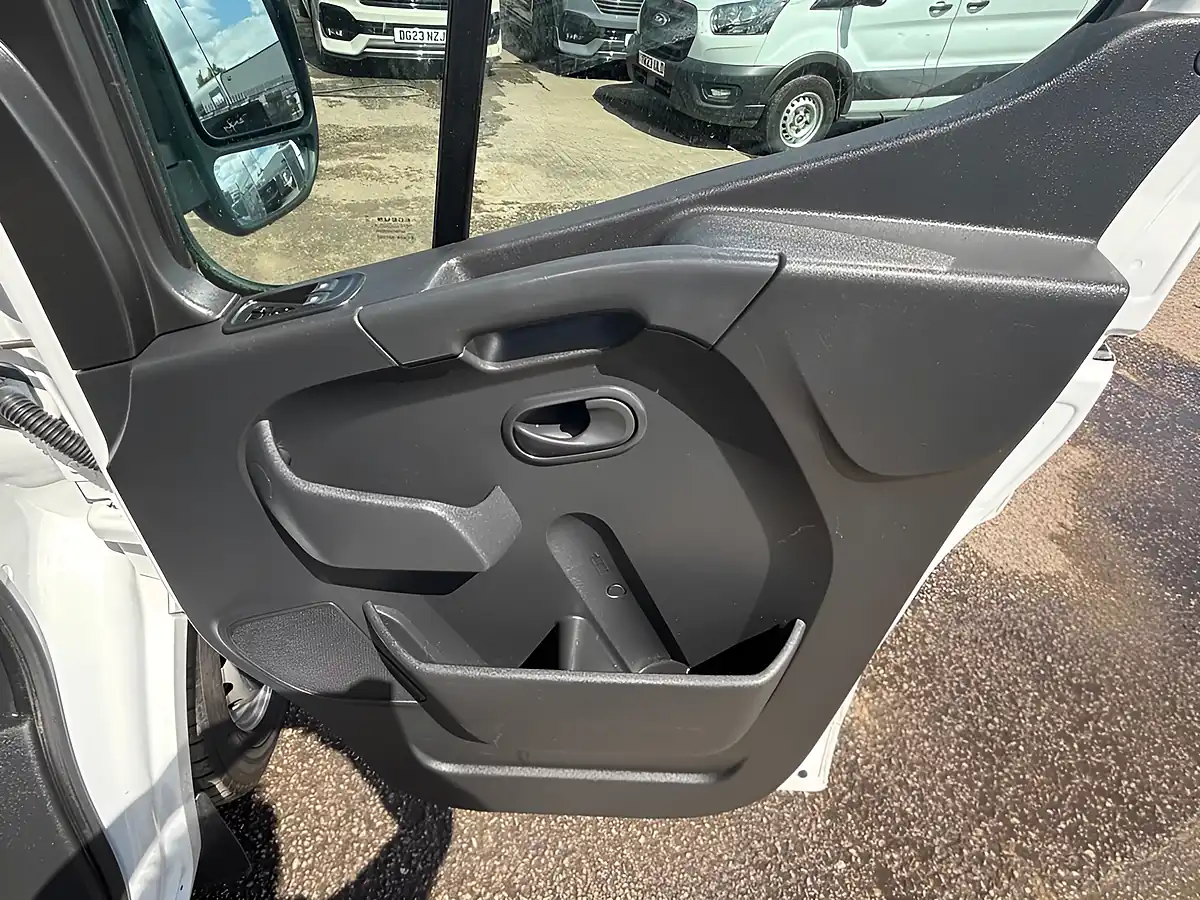 Used 2021 Vauxhall Movano Edition L3 H2 Lwb White - Interior and Exterior details 13