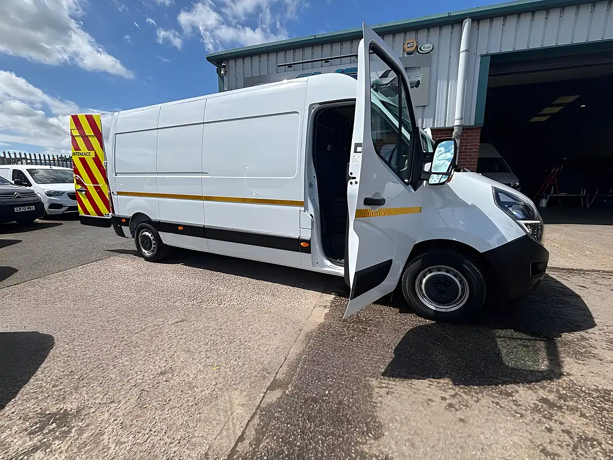 Used 2021 Vauxhall Movano Edition L3 H2 Lwb White - Interior and Exterior details 14