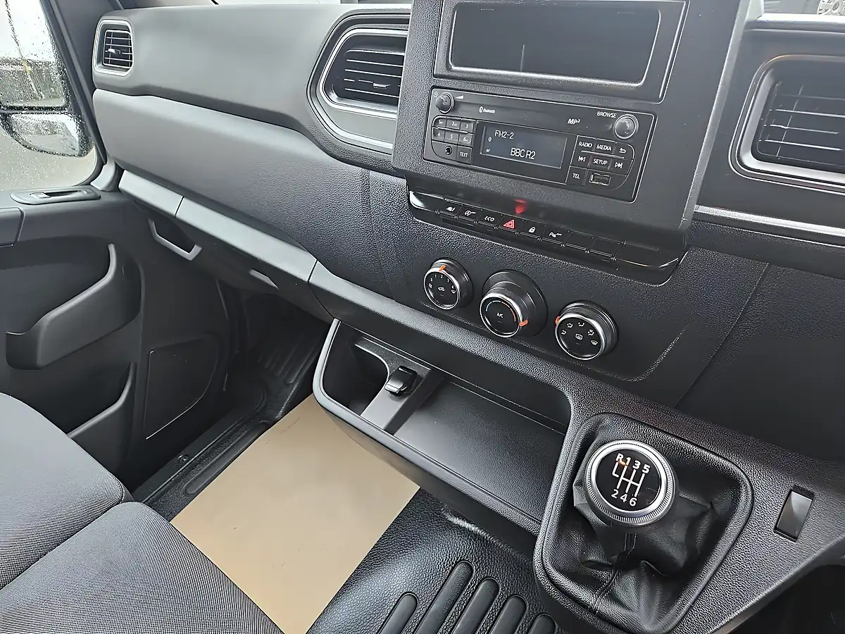 Used 2021 Vauxhall Movano Edition L3H2 White - Interior and Exterior details 12