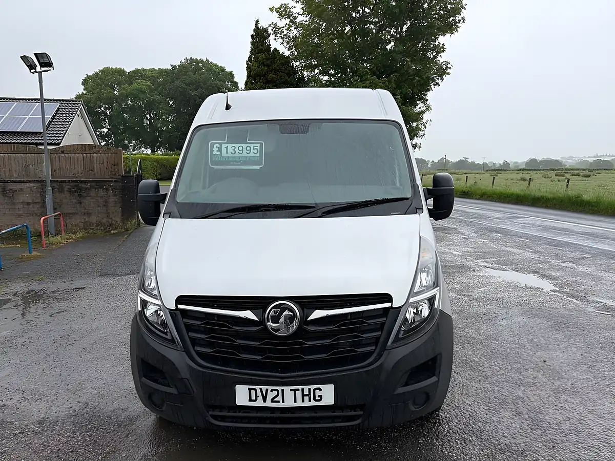 Used 2021 Vauxhall Movano Edition Silver - Interior and Exterior details 10