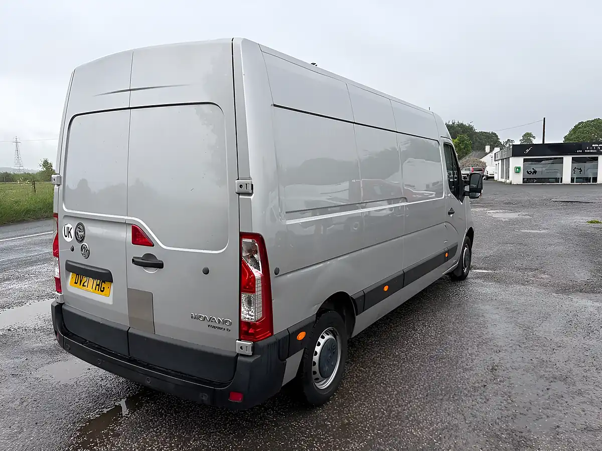 Used 2021 Vauxhall Movano Edition Silver - Interior and Exterior details 4