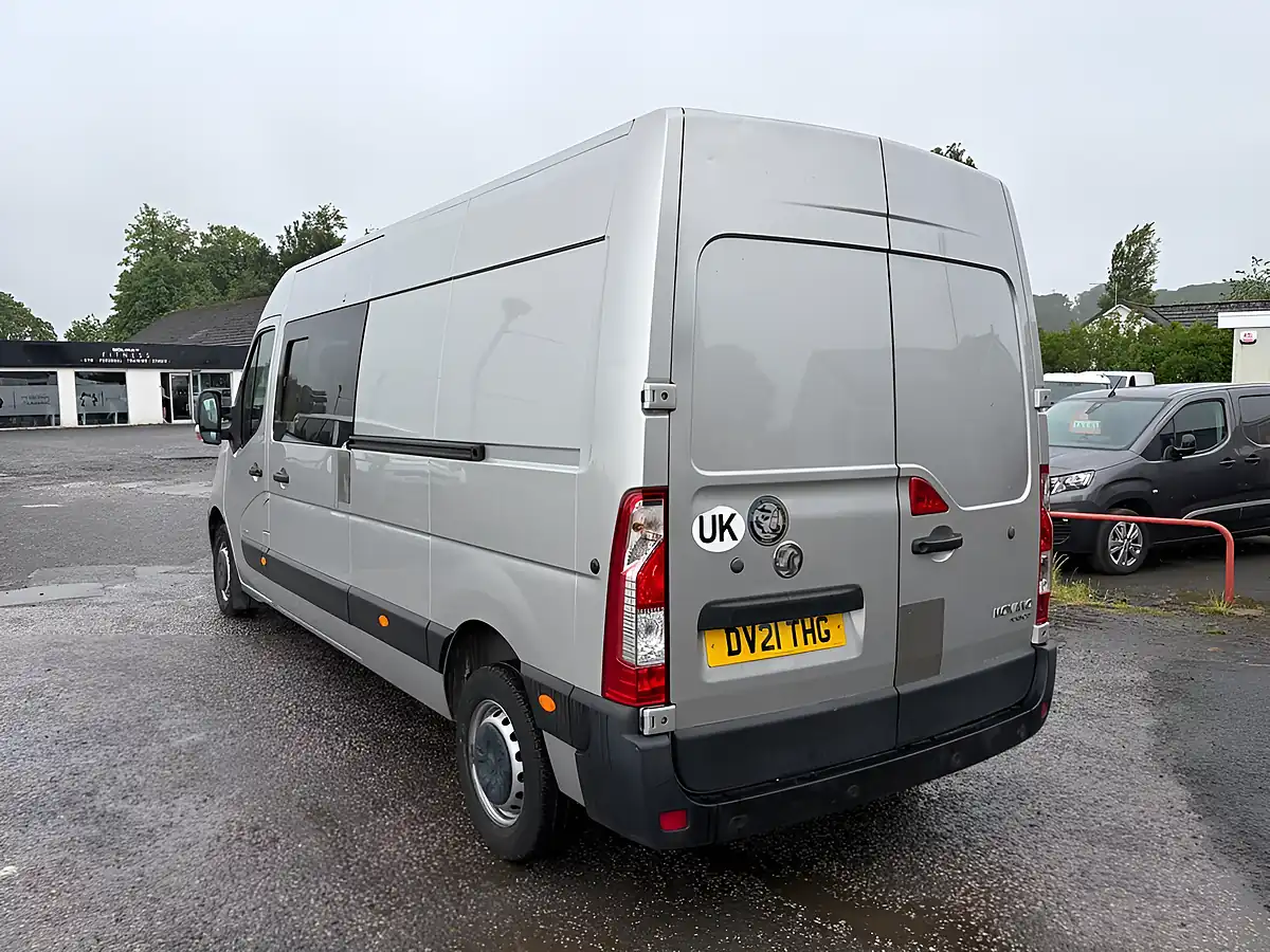 Used 2021 Vauxhall Movano Edition Silver - Interior and Exterior details 6