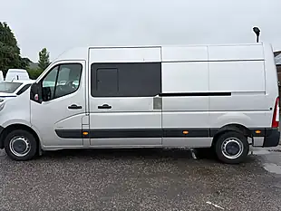 Used 2021 Vauxhall Movano Edition Silver - Interior and Exterior details 8