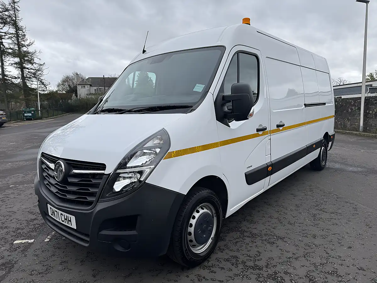 Used 2021 Vauxhall Movano Edition White - Interior and Exterior details 3