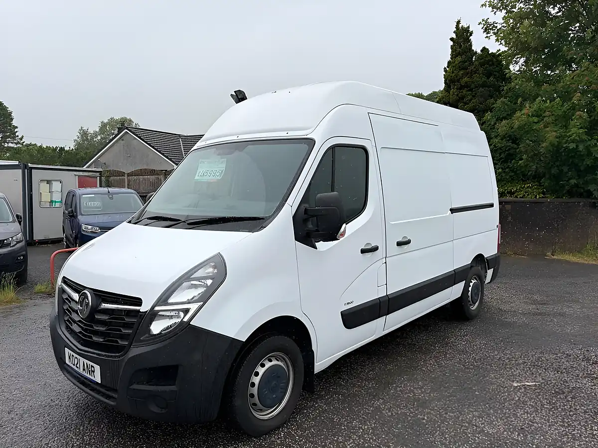 Used 2021 Vauxhall Movano Edition White - Interior and Exterior details 10