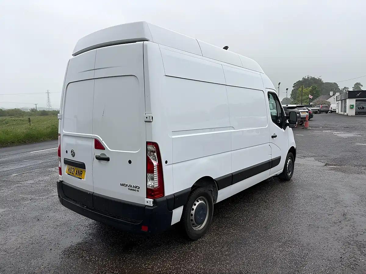Used 2021 Vauxhall Movano Edition White - Interior and Exterior details 4