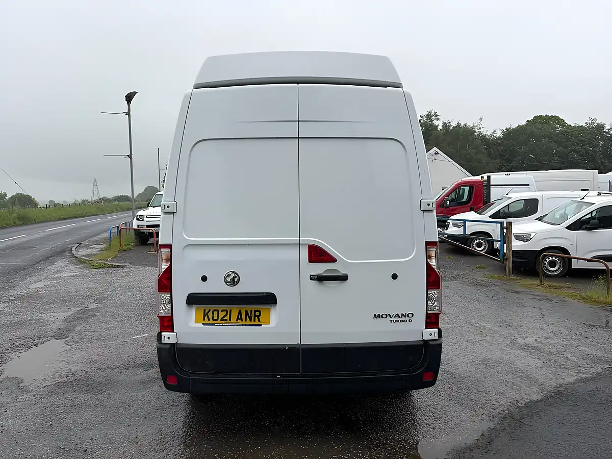Used 2021 Vauxhall Movano Edition White - Interior and Exterior details 6