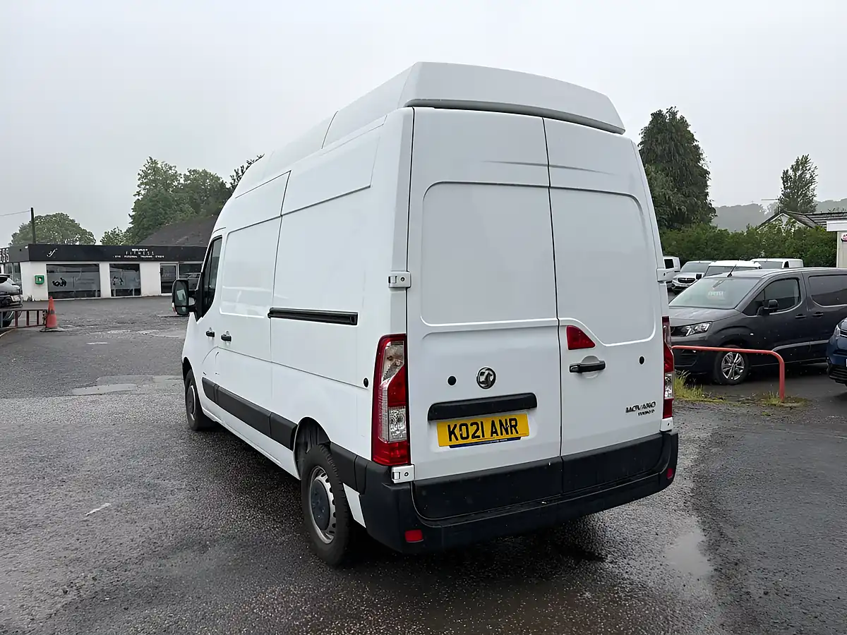 Used 2021 Vauxhall Movano Edition White - Interior and Exterior details 7