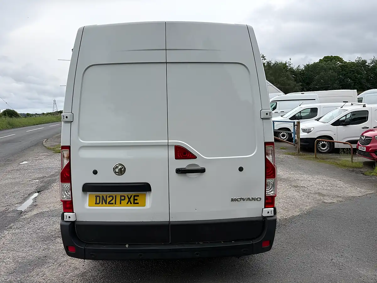 Used 2021 Vauxhall Movano Edition White - Interior and Exterior details 17